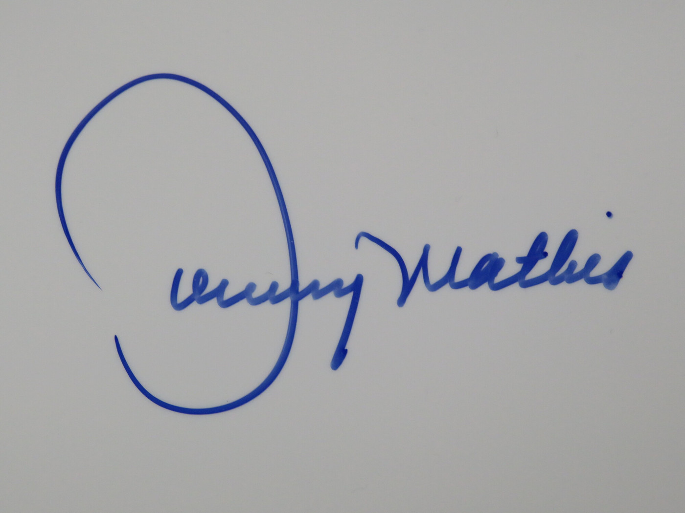 Johnny Mathis Signed Drumhead FF65862