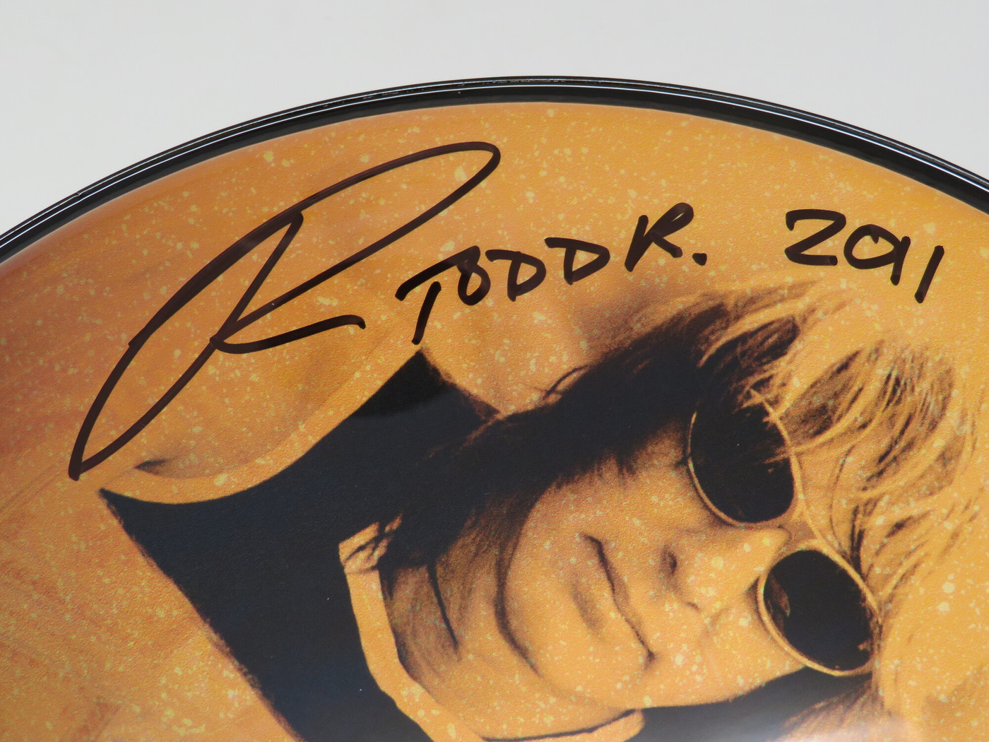 Todd Rundgren Signed Drumhead RR58635