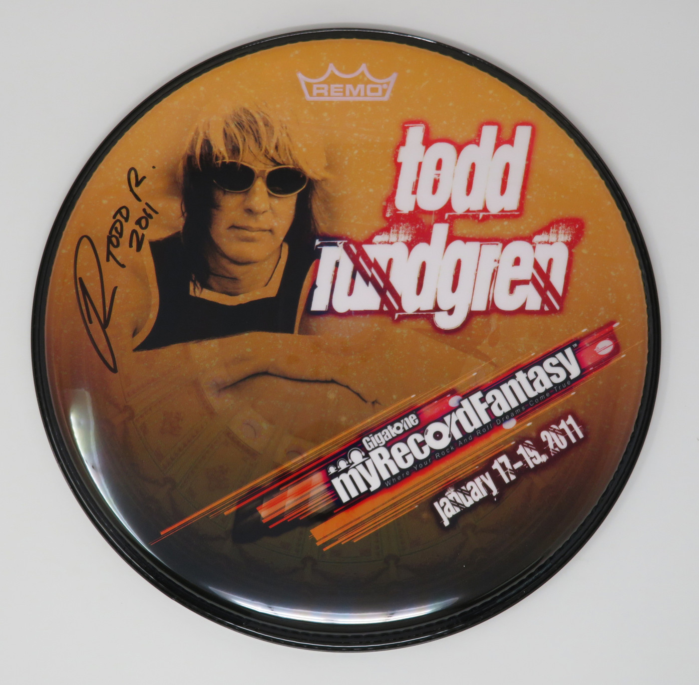 Todd Rundgren Signed Drumhead RR58638