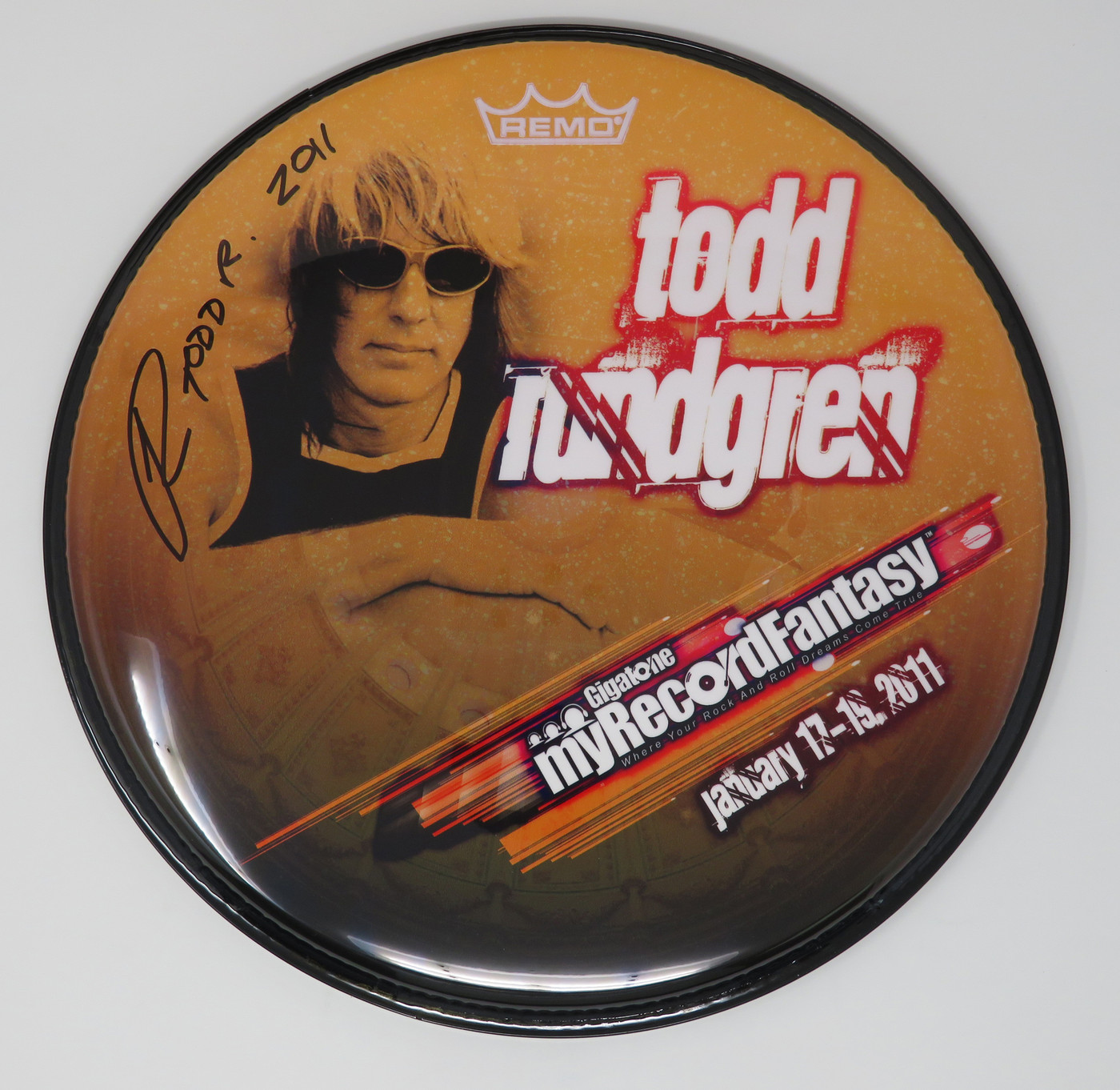 Todd Rundgren Signed Drumhead RR58639