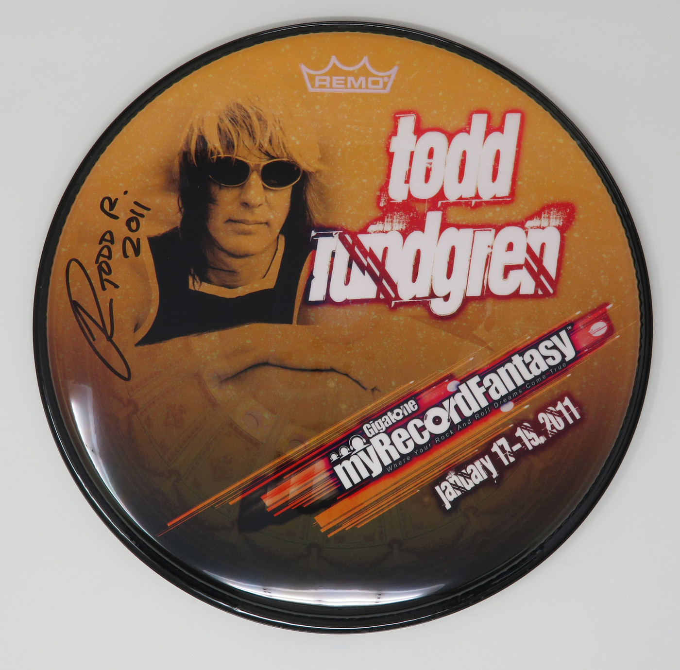 Todd Rundgren Signed Drumhead RR58647