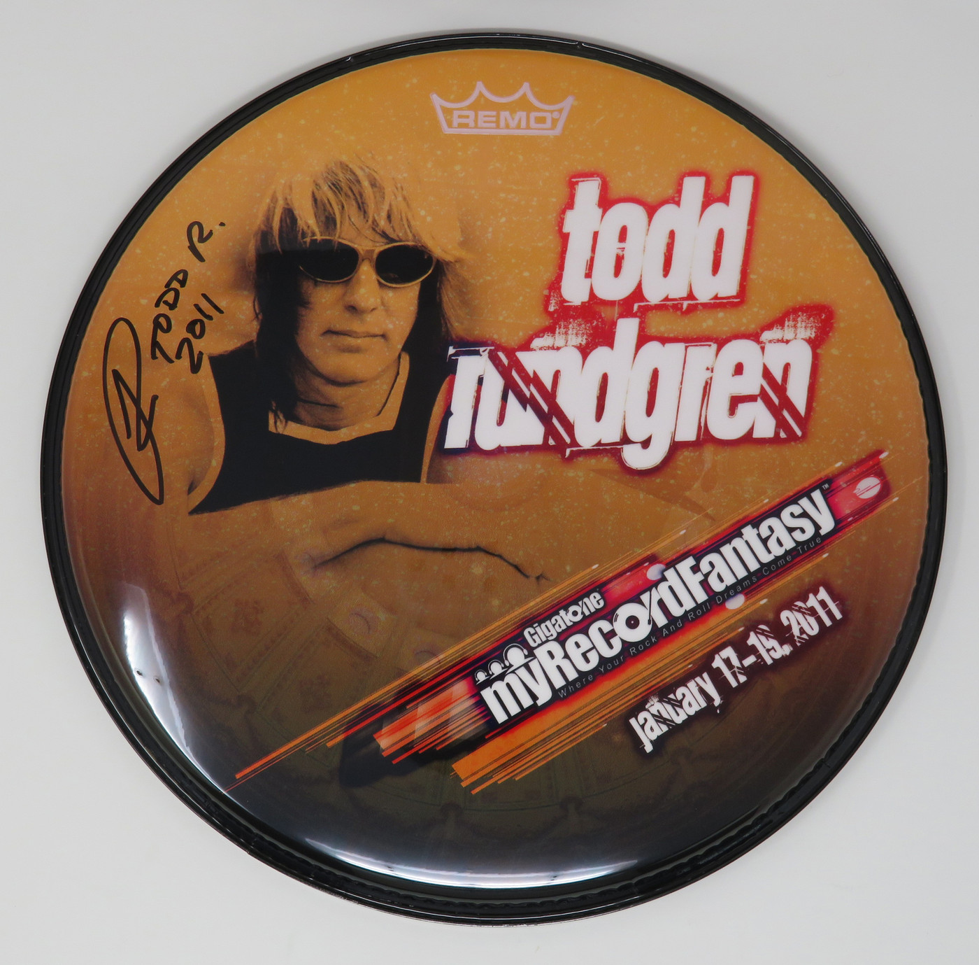 Todd Rundgren Signed Drumhead RR58613