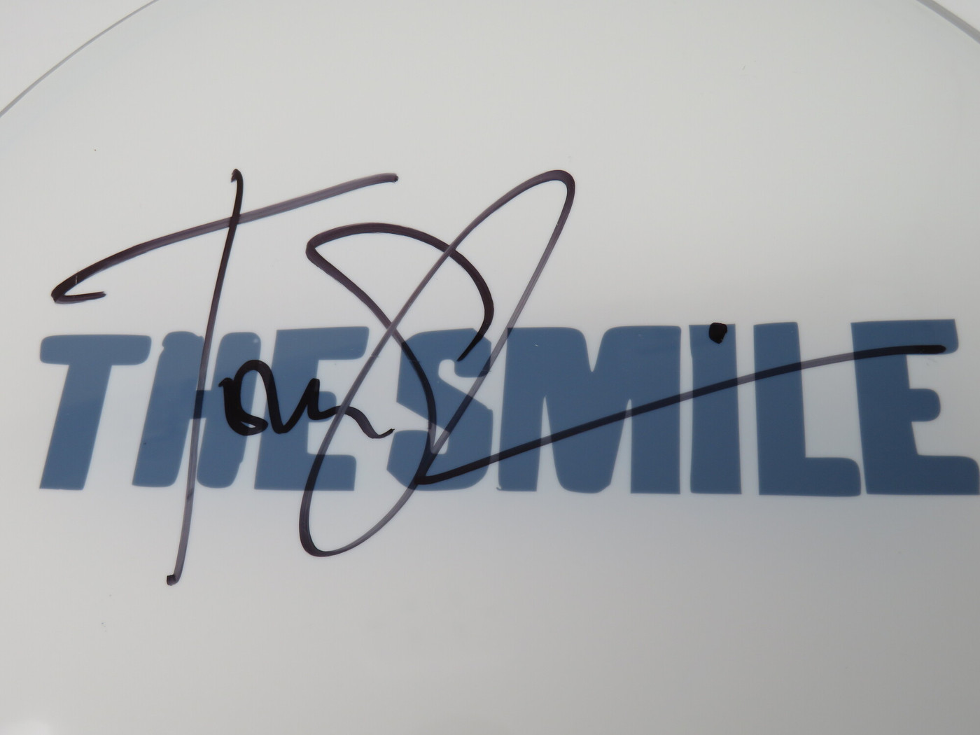 The Smile Signed Drumhead LH-AF37492