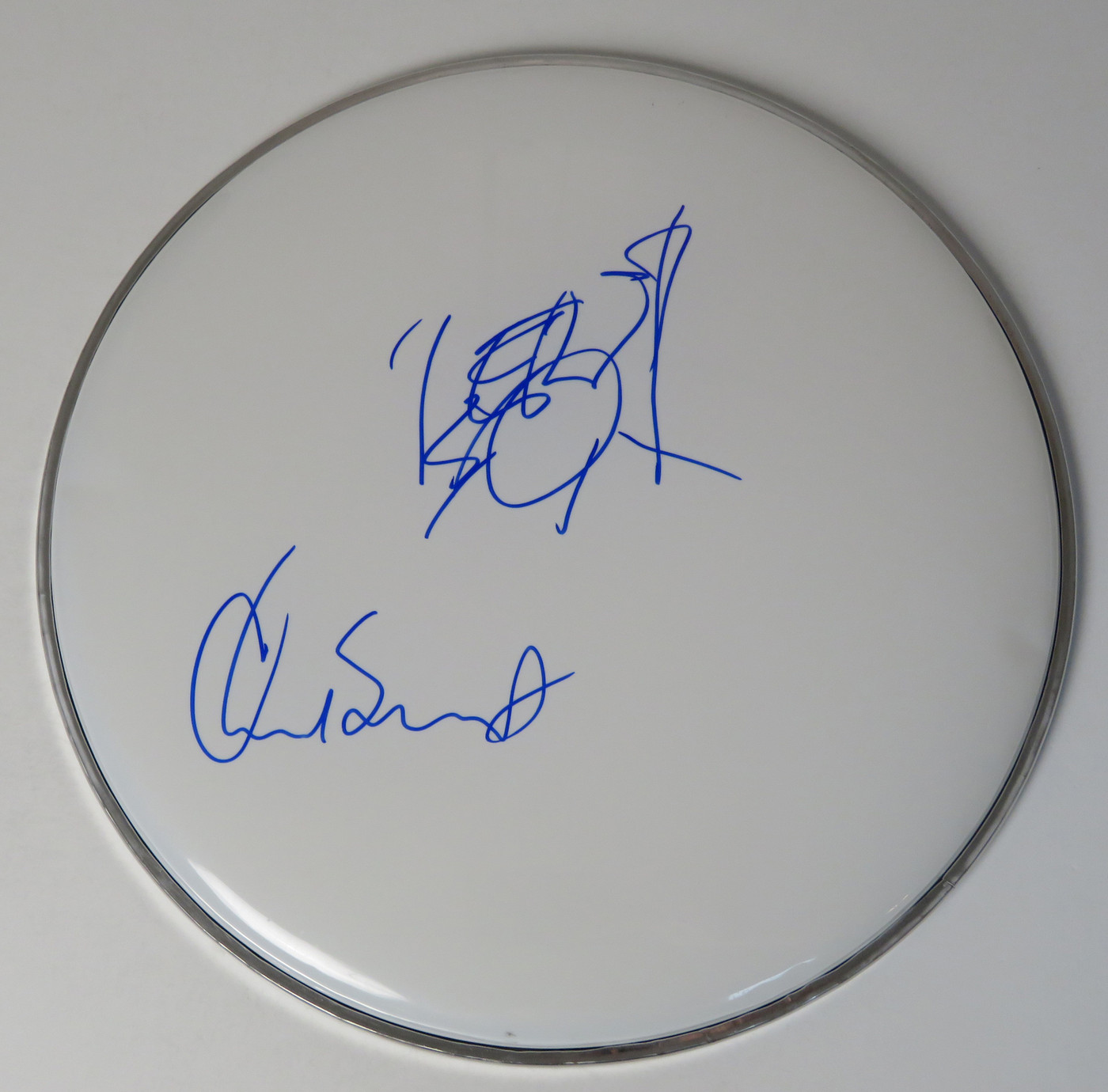 Red Hot Chili Peppers Signed Drumhead LH-FF51760