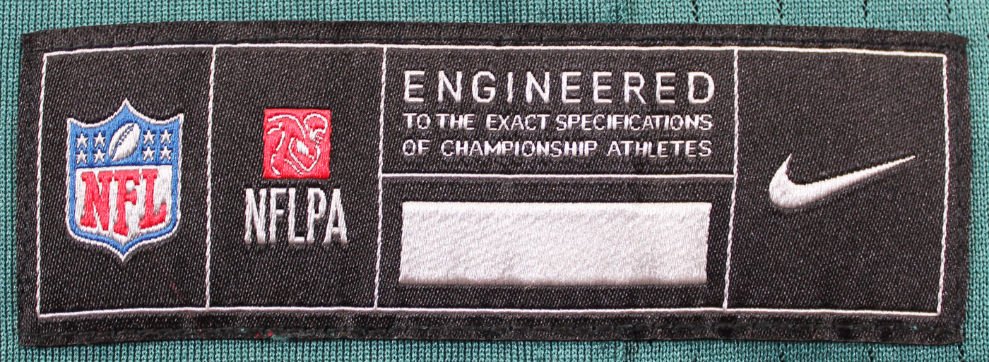 Eagles DeVonta Smith Authentic Signed Green Nike Game Jersey Fanatics Version 1