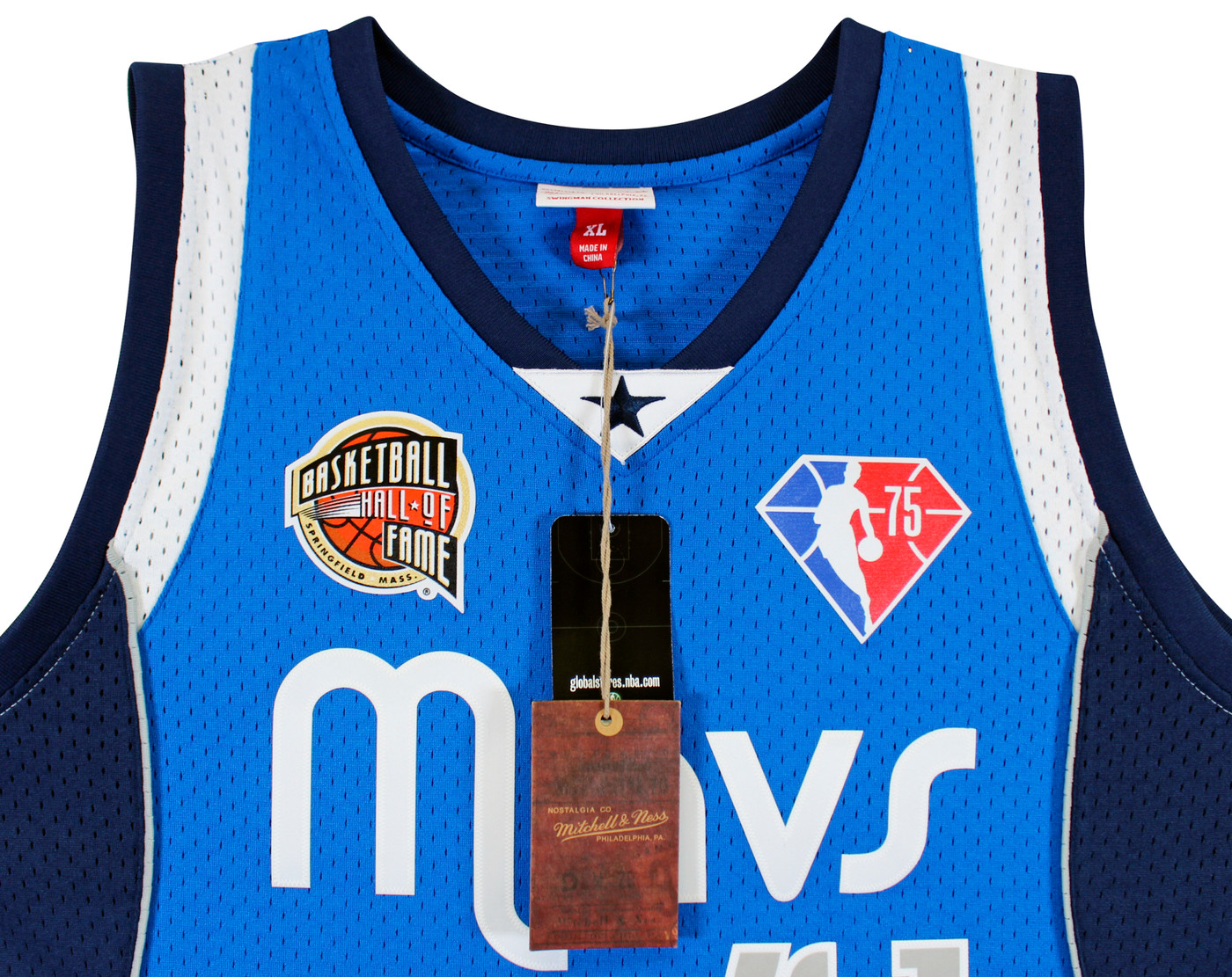 Mavs Dirk Nowitzki Signed Blue M&N HOF Class of 2023 TB HWC