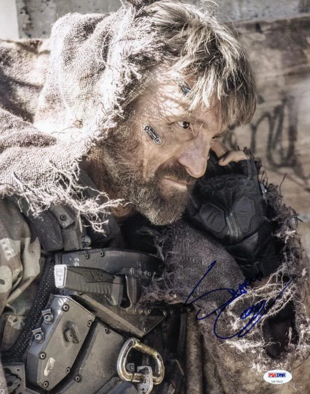 Sharlto Copley Elysium Signed Authentic 11X14 Photo Autographed PSA/DNA #U87802