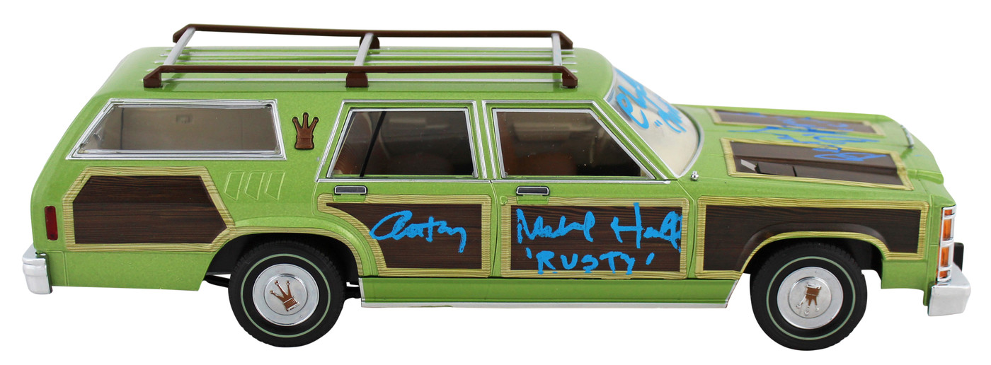 Vacation (4) Chase, D'Angelo, Hall & Barron Signed  Family Truckster BAS Wit 1