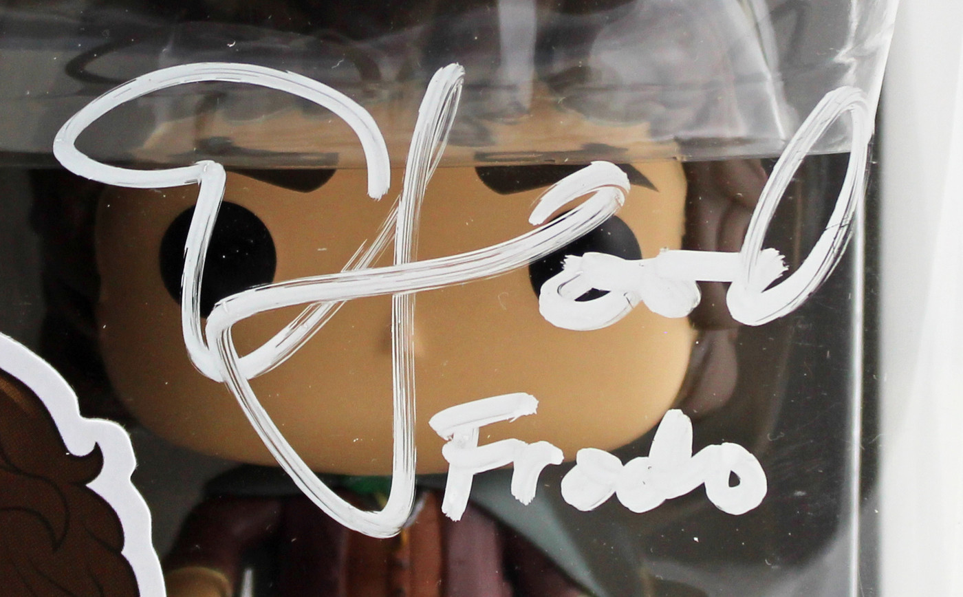 Elijah Wood Lord of the Rings "Frodo" Signed Funko Pop Vinyl Figure BAS #W774971