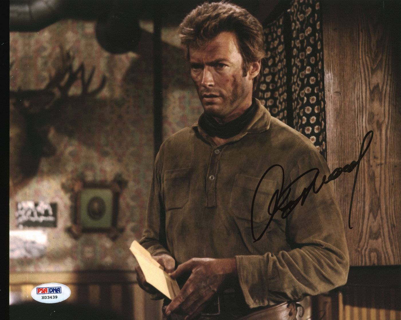 Clint Eastwood Hang 'Em High Authentic Signed 8x10 Photo PSA/DNA #X03439