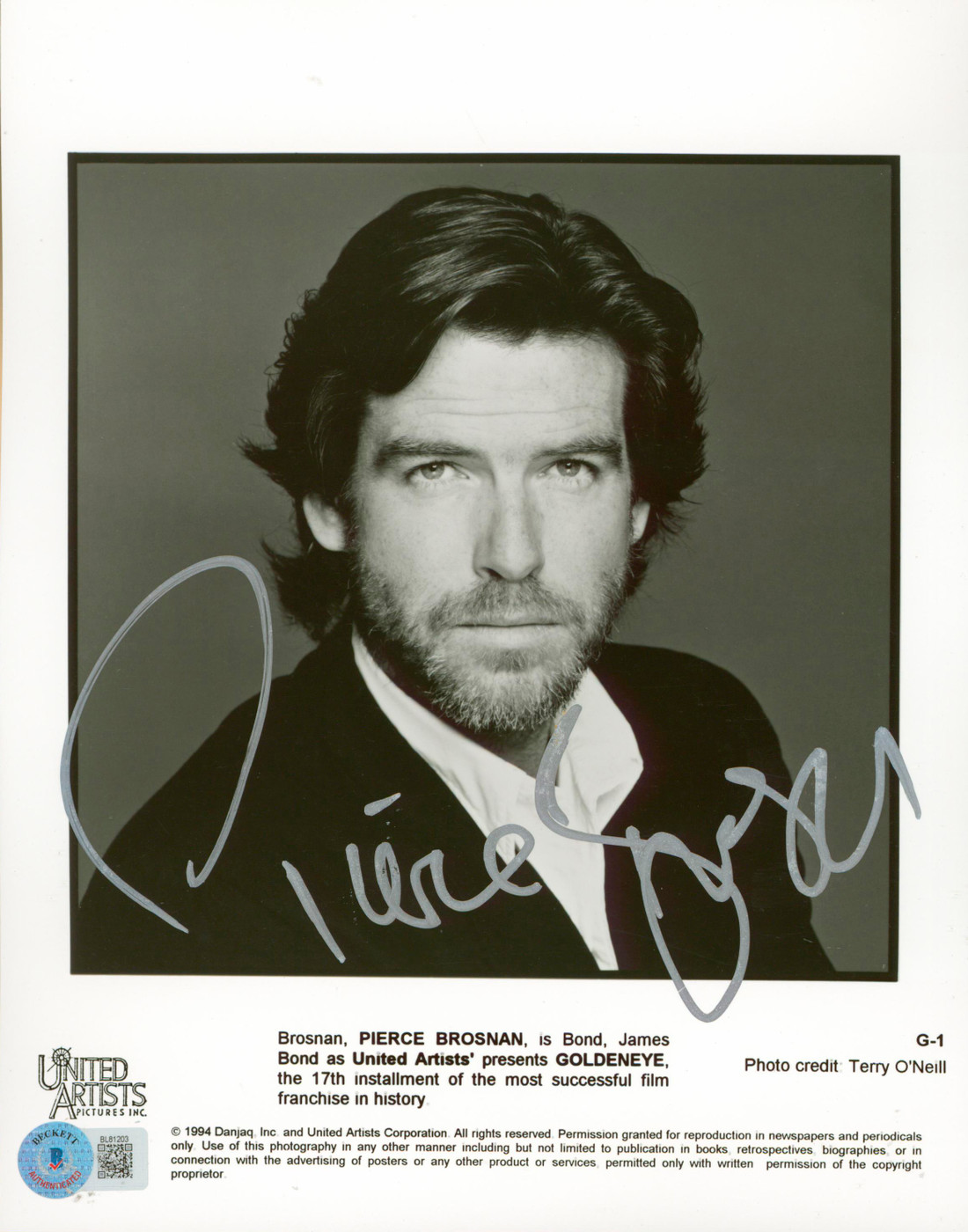 Pierce Brosnan GoldenEye Authentic Signed 8x10 Photo Autographed BAS #BL81203