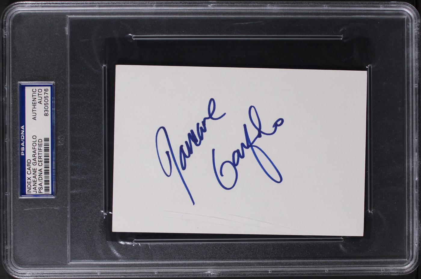 Janeane Garofolo Mystery Men Authentic Signed 4x6 Index Card PSA/DNA Slabbed