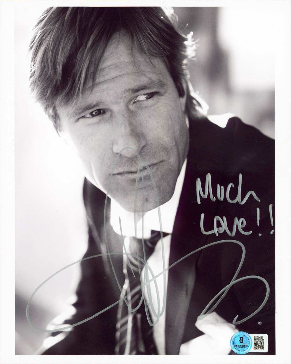 Aaron Eckhart Batman The Dark Knight "Much Love" Signed 8x10 Photo BAS #BS20657