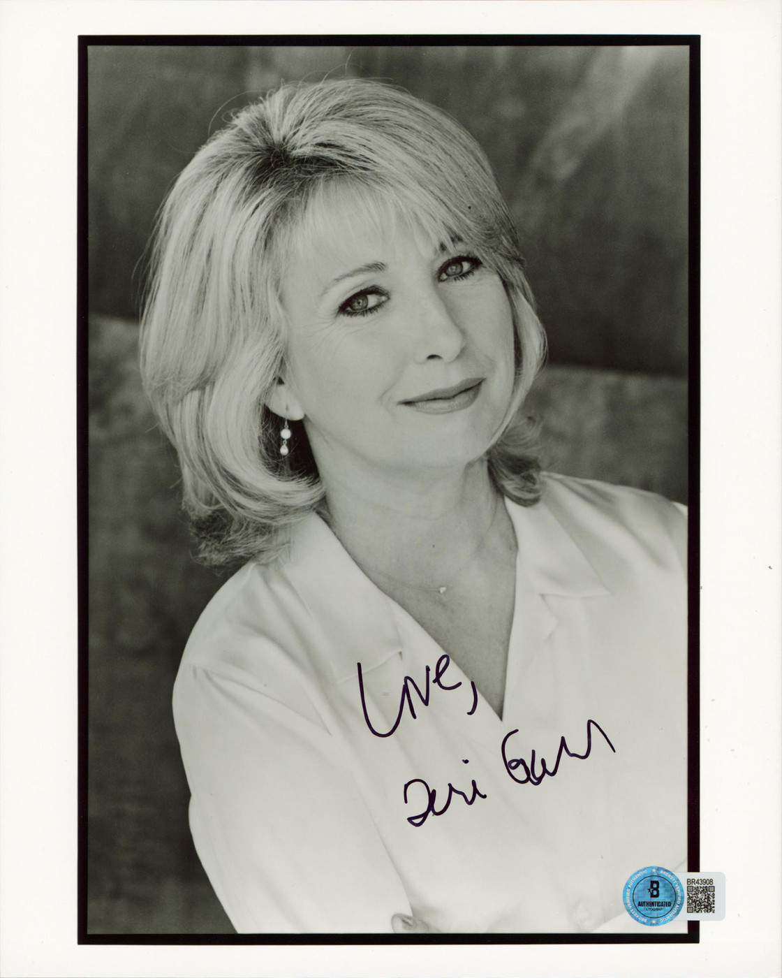 Teri Garr Young Frankenstein "Love" Authentic Signed 8x10 Photo BAS #BR43908