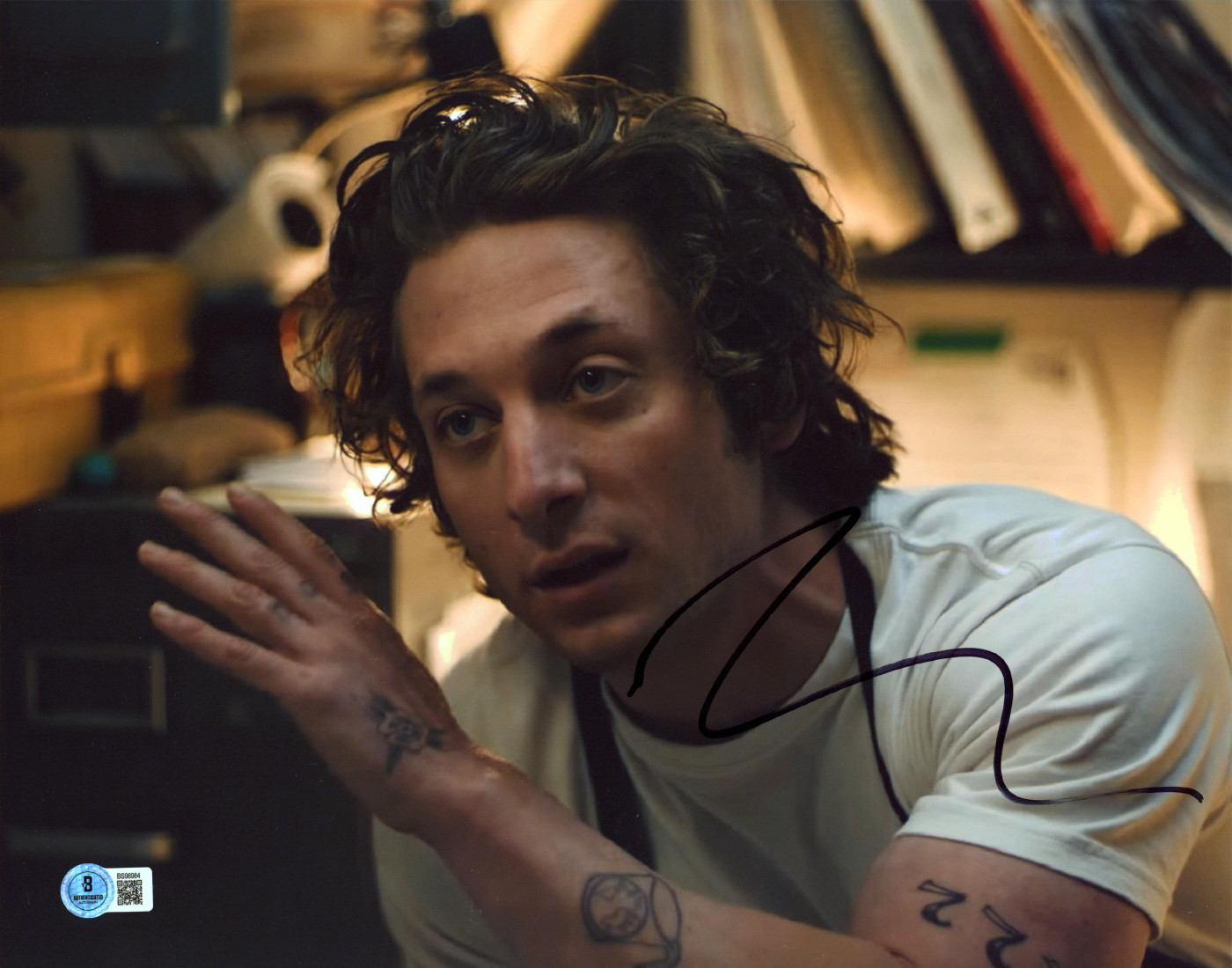 Jeremy Allen White The Bear Authentic Signed 11x14 Horizontal Photo BAS #BS96984