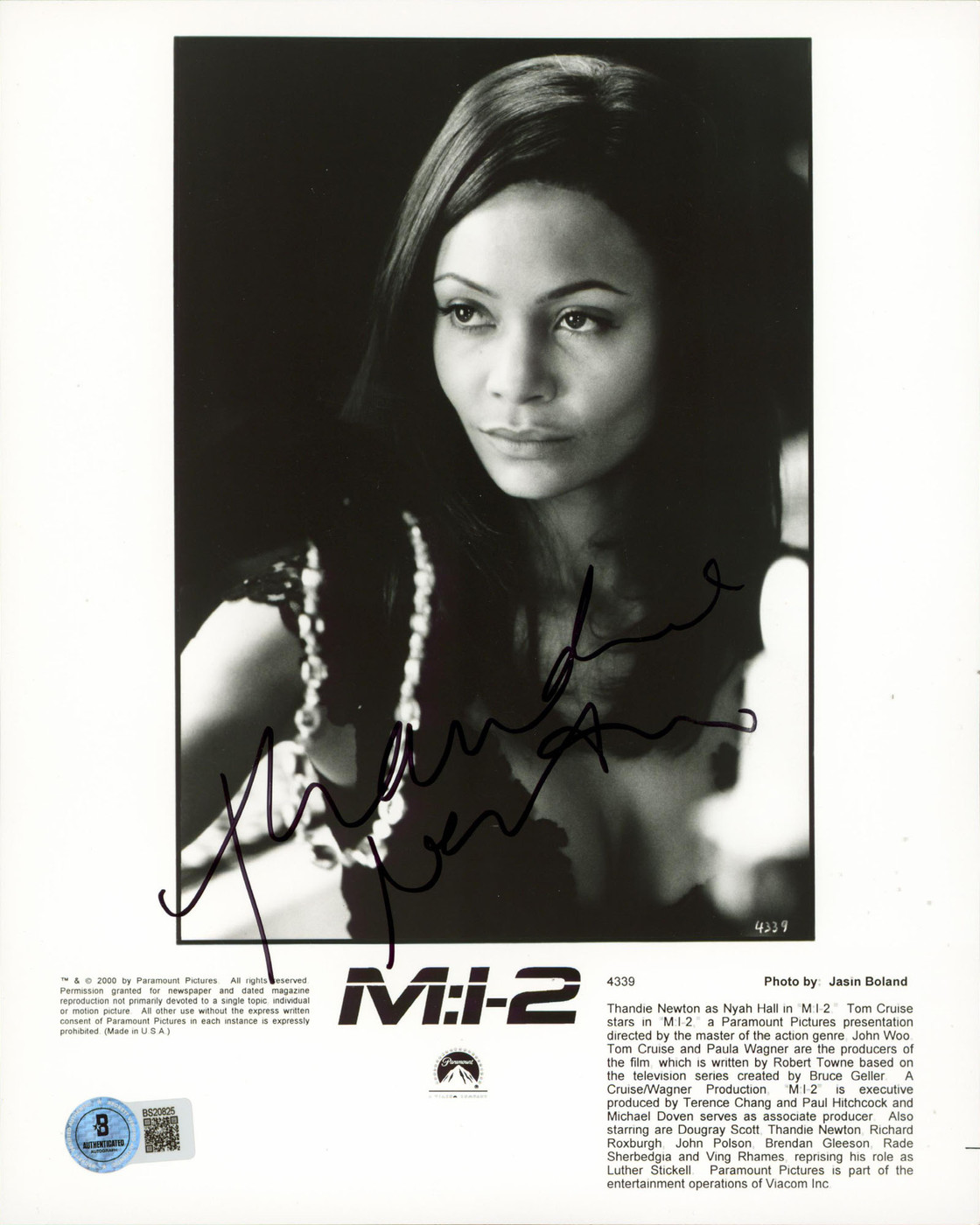 Thandie Newton Mission Impossible 2 Authentic Signed 8x10 Photo BAS #BS20825