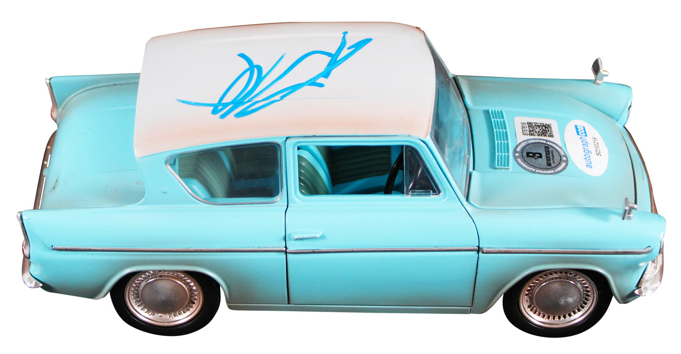 Daniel Radcliffe Harry Potter Signed Jada 1959 Ford Anglia Die