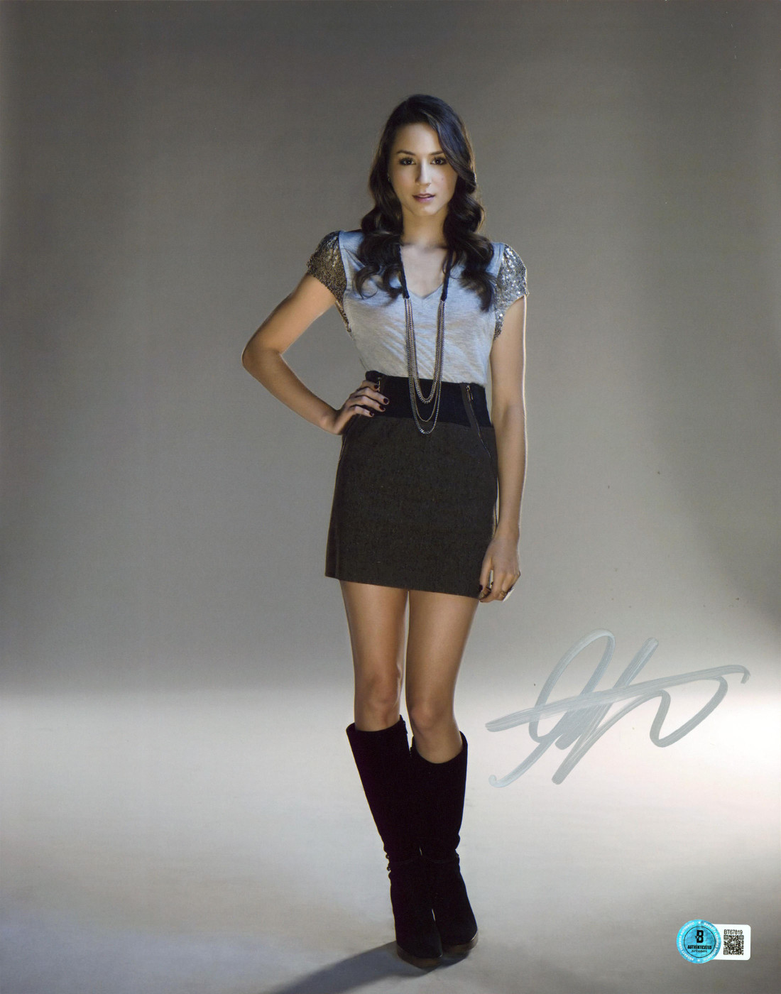 Troian Bellisario Pretty Little Liars Authentic Signed 11x14 Photo BAS #BT67819