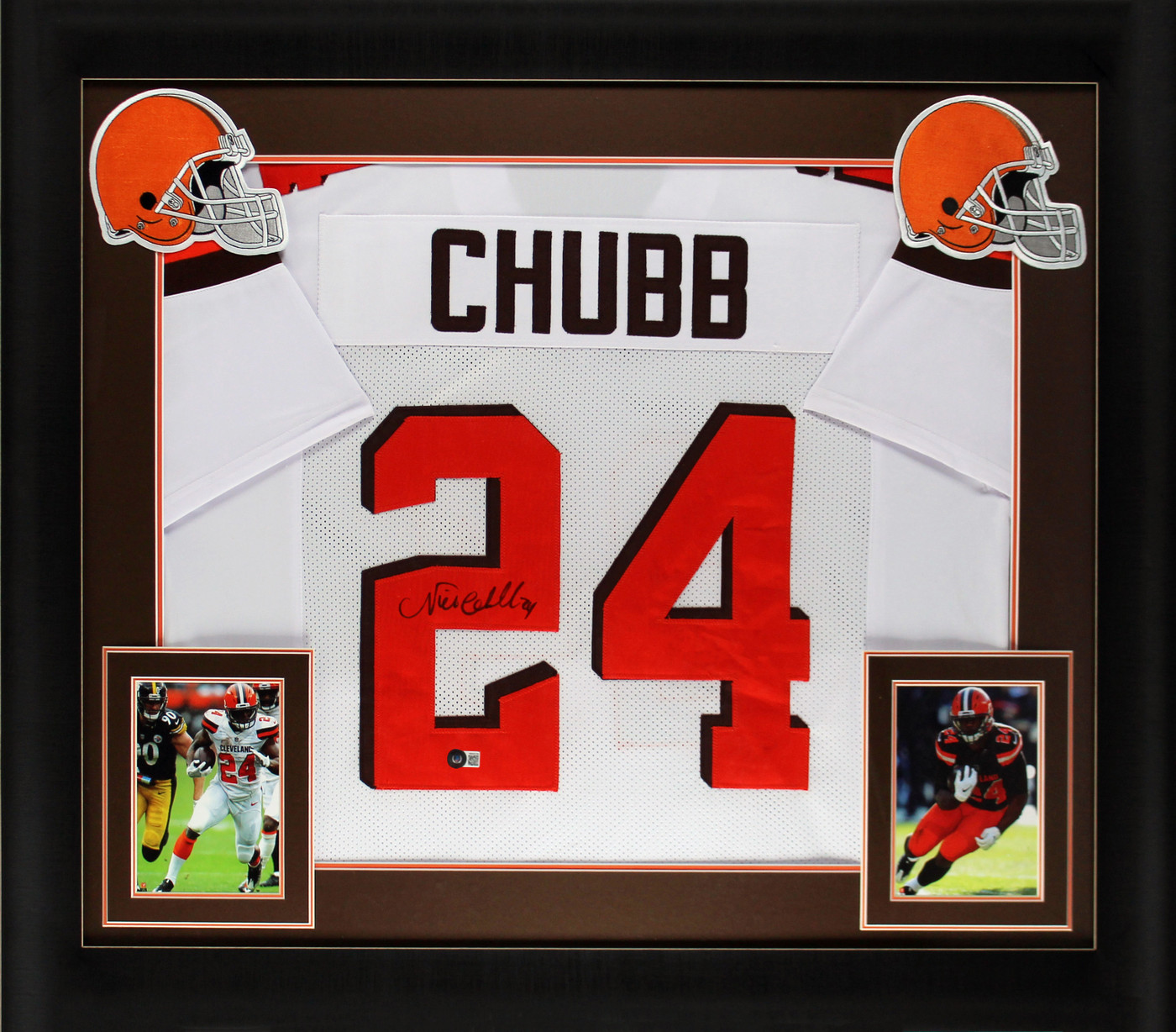 Nick Chubb Authentic Signed White Pro Style Framed Jersey BAS Witnessed 2