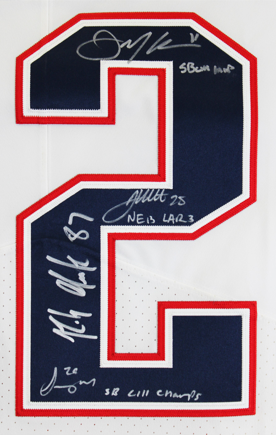 (6) Brady, Gronkowski, Gilmore, Edelman +2 Signed White Nike Elite Jersey BAS