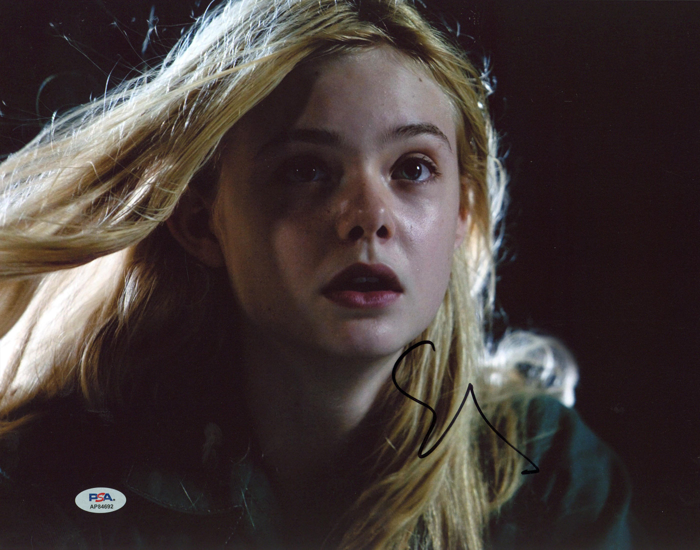 Elle Fanning The Neon Demon Authentic Signed 11x14 Photo PSA/DNA #AP84692