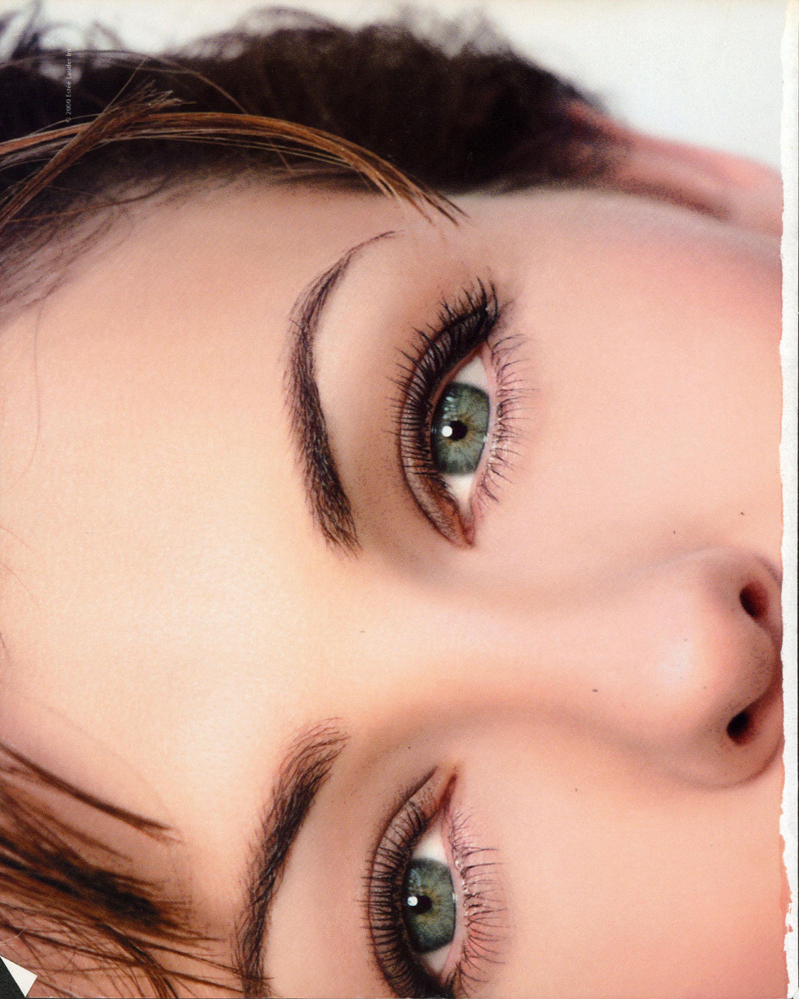 Gloria Estefan "Love + Luck" Signed Vanidades Magazine Cover 2000 BAS #BT01197