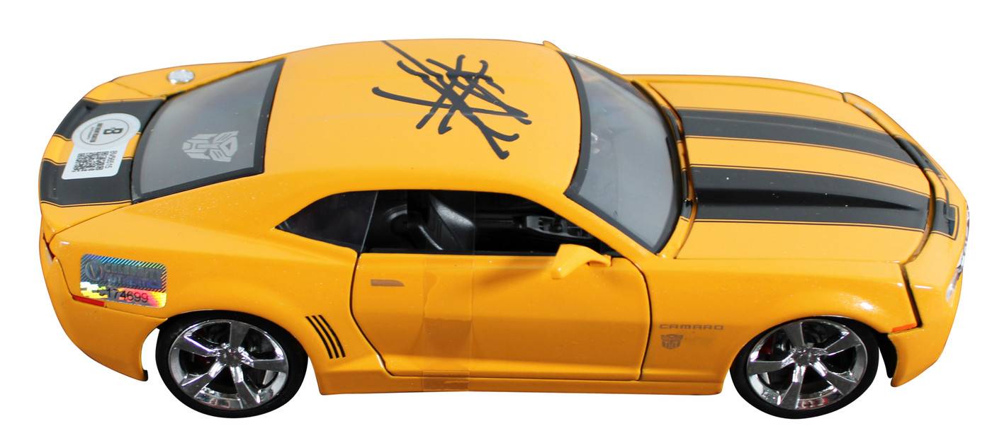 Shia LaBeouf Transformers Signed 2006 Chevrolet Camaro 1:24 Die Cast Car BAS