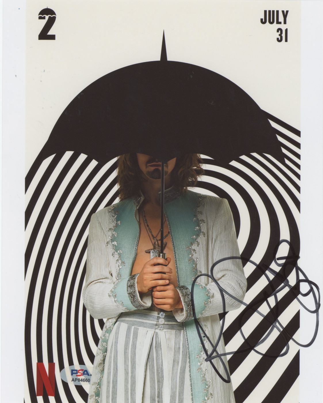 Robert Sheehan The Umbrella Academy Authentic Signed 8x10 Photo PSA/DNA AP84660