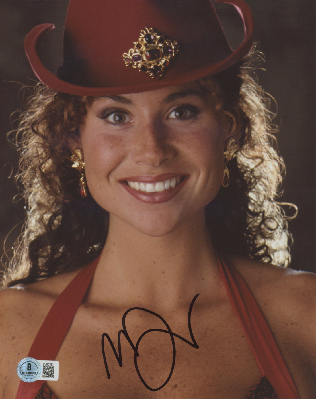 Minnie Driver GoldenEye Authentic Signed 8x10 Photo Autographed BAS #BV00761