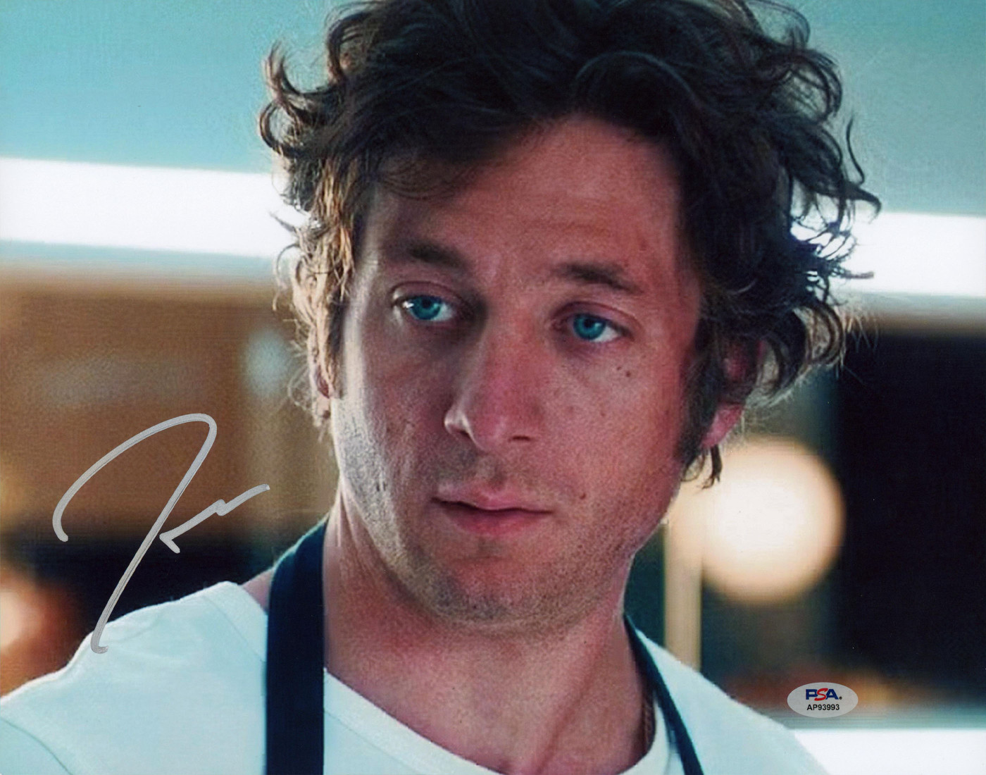 Jeremy Allen White The Bear Authentic Signed 11x14 Photo PSA/DNA #AP93993