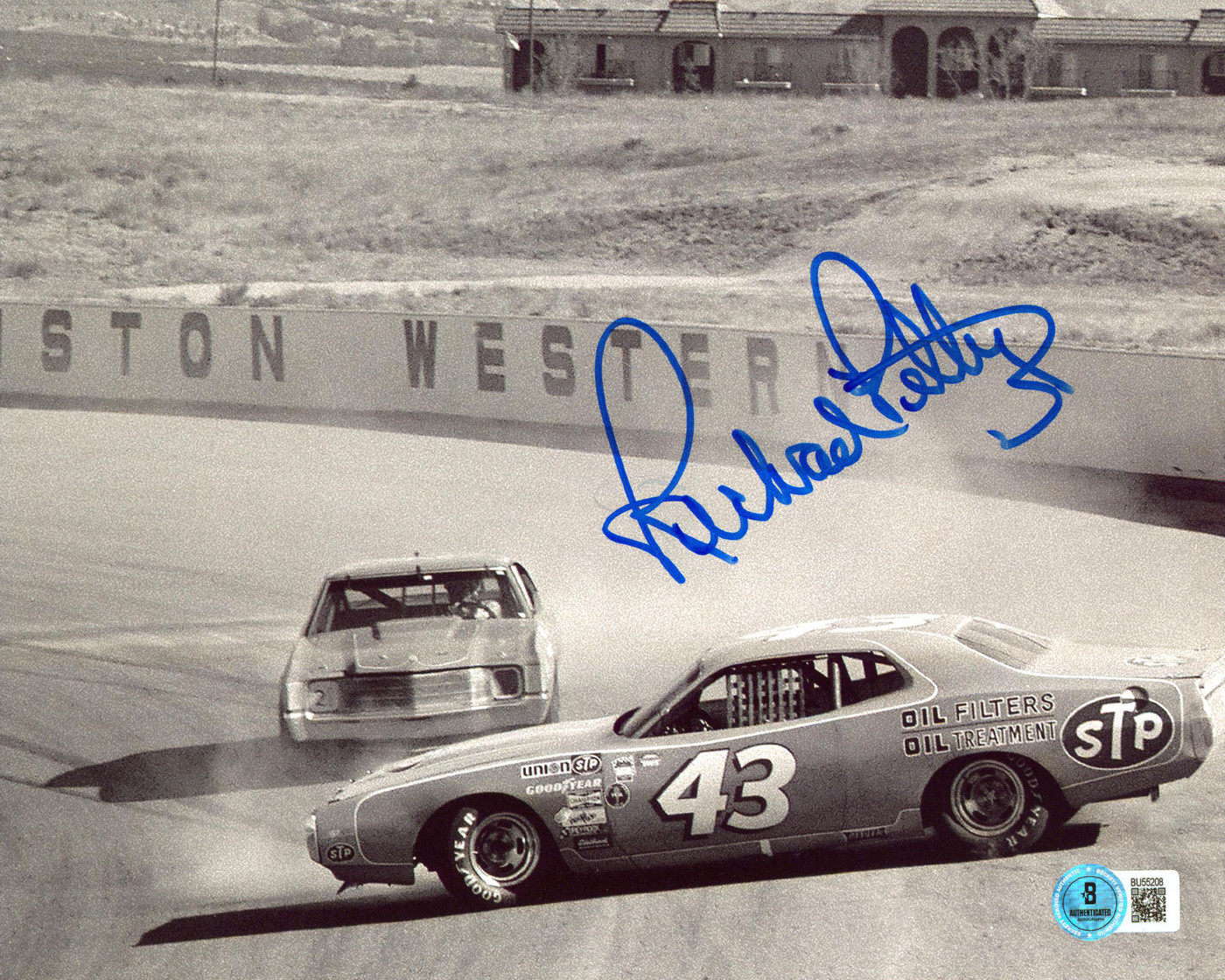 Richard Petty NASCAR Authentic Signed 8x10 Horizontal Photo BAS #BU55208