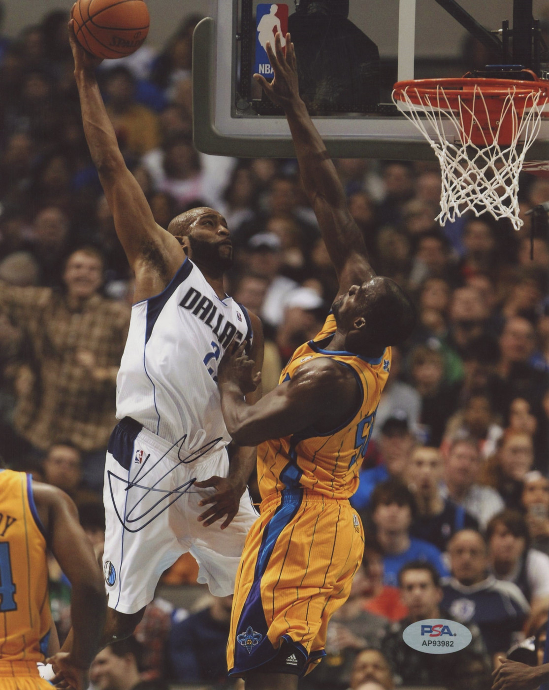 Mavericks Vince Carter Authentic Signed 8x10 Photo PSA/DNA #AP93982