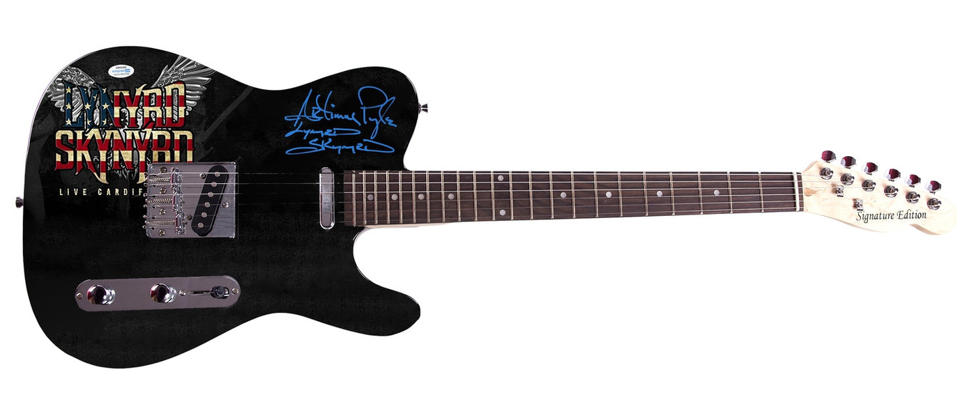 Lynyrd Skynyrd Artimus Pyle Signed Photo Graphics Guitar Exact Proof ACOA Version 5
