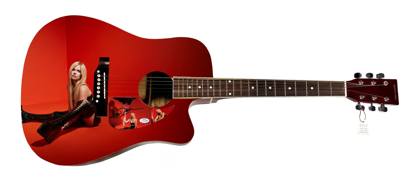 Avril Lavigne Sexy Spread Signed Custom Graphics Photo Guitar ACOA