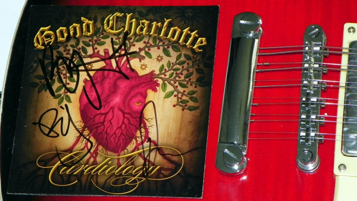 Good Charlotte Signed Autographed 12 String LP Guitar Uacc Rd