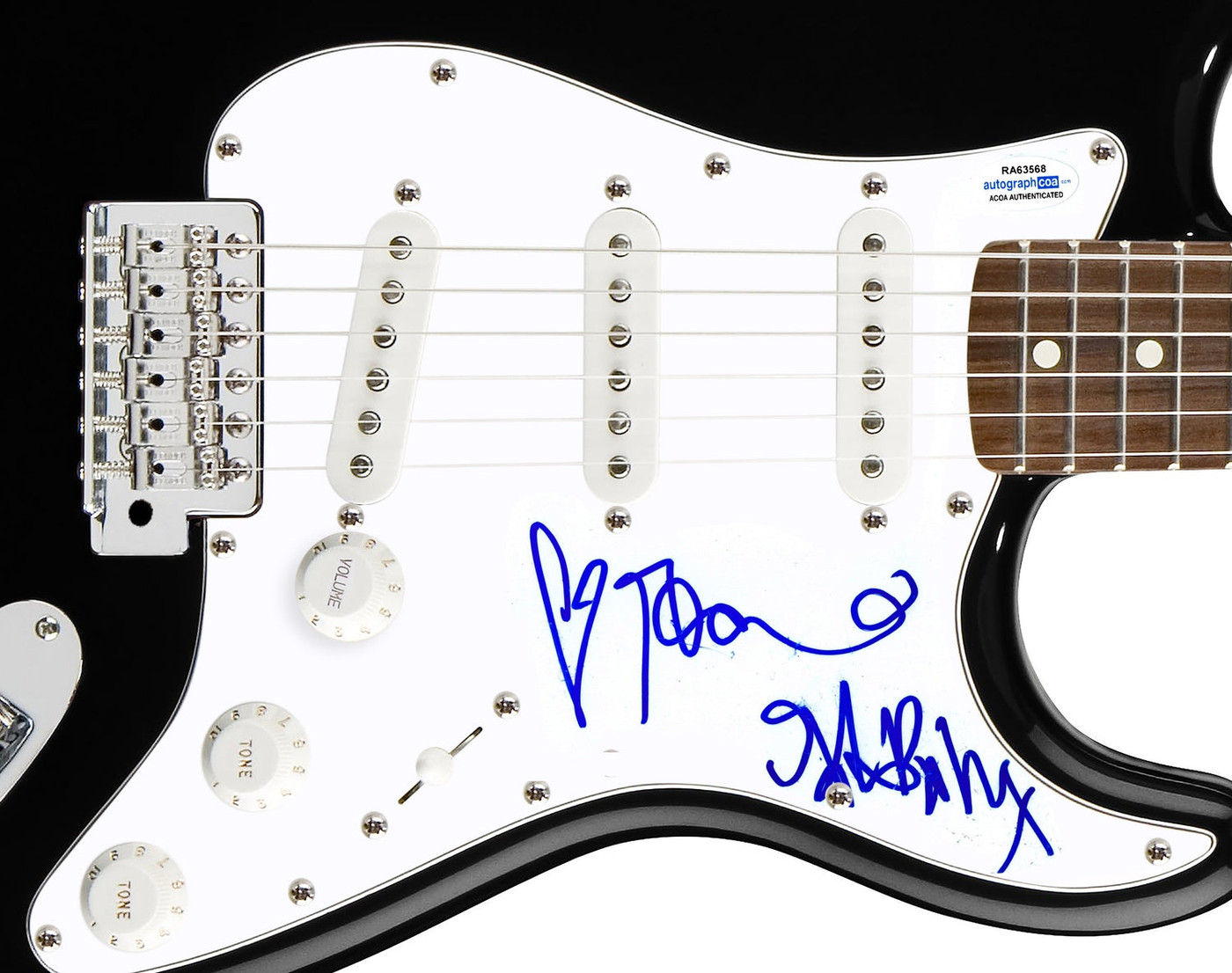 Joan As Police Woman Signed Autographed Guitar Joan Wasser ACOA Version 1