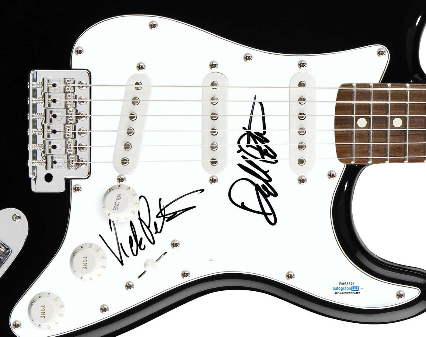 The Bangles Signed X2 Autographed Guitar ACOA Version 2