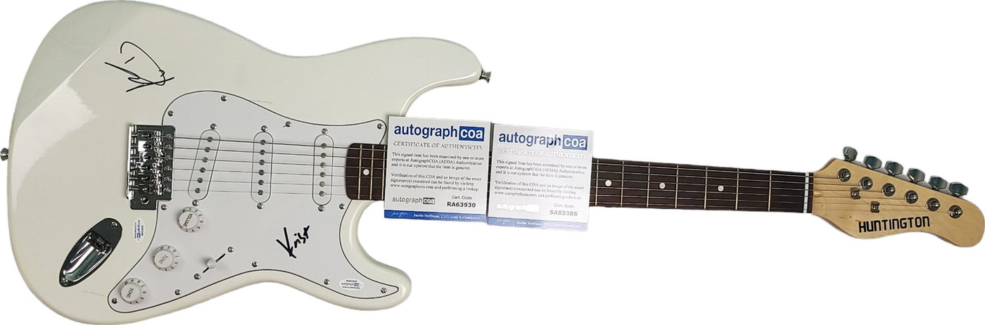 Nirvana Signed Arctic White Huntington Electric Guitar ACOA