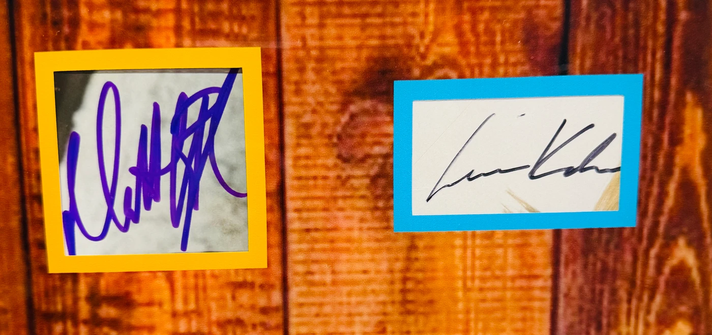 FRIENDS – Framed Multi-Signed "The Last One" Tribute