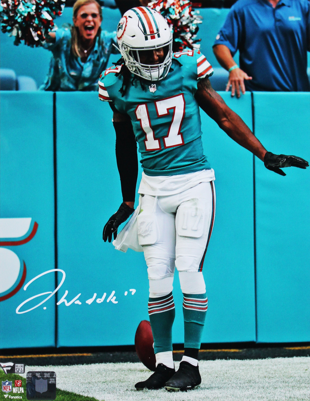 Dolphins Jaylen Waddle Authentic Signed 11x14 Vertical Framed Photo Fanatics