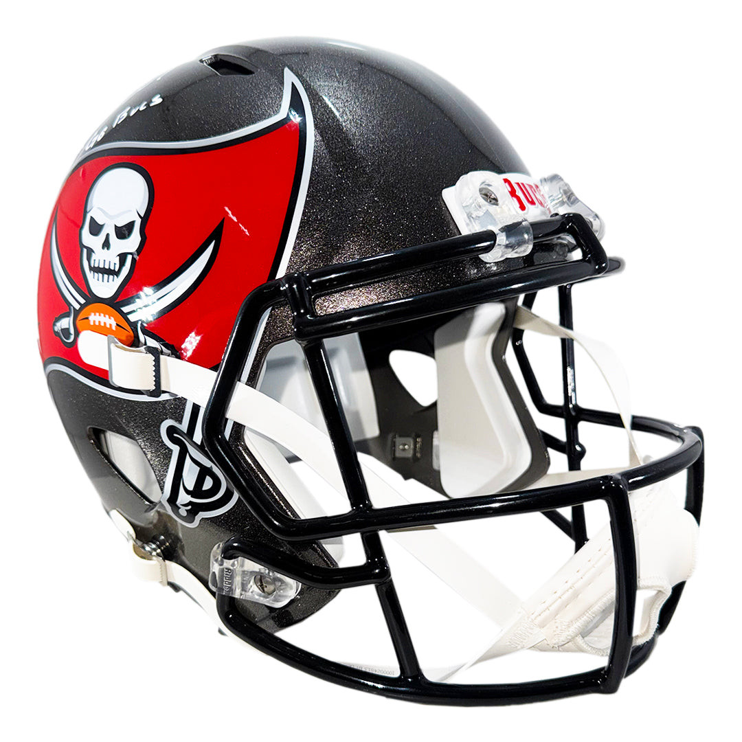 LeGarrette Blount Signed Go Bucs! Inscription Tamba Bay Buccaneers Speed Full-Size Replica Football Helmet (JSA)
