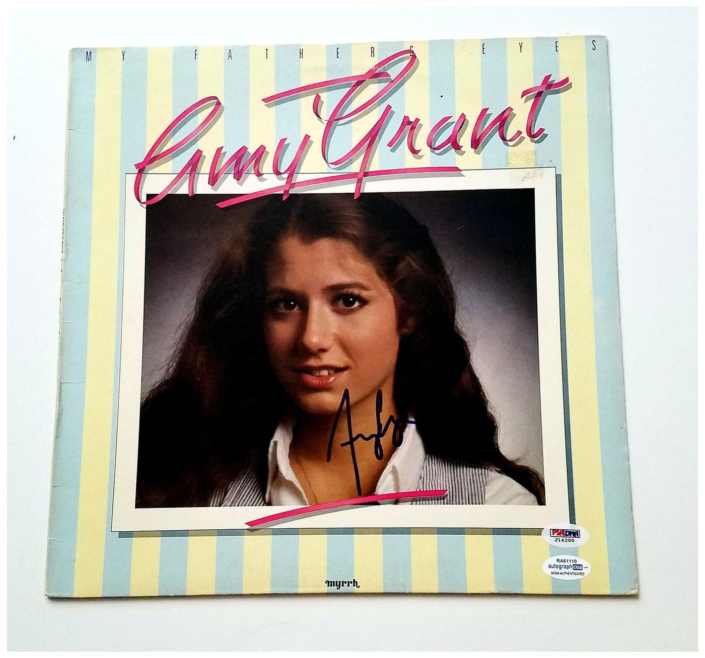 Amy Grant Signed Autographed My Father's Eyes Album LP ACOA ACOA -