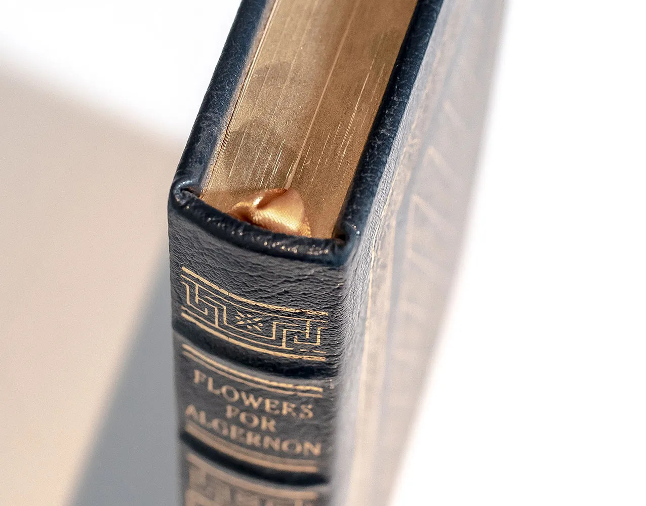 アルクトゥルス・プローブ新品未読‼️ホゼ・アグエイアス著サイン本‼️コレクション本‼️ Flowers for Algernon Signed by Daniel Keyes | Easton Press