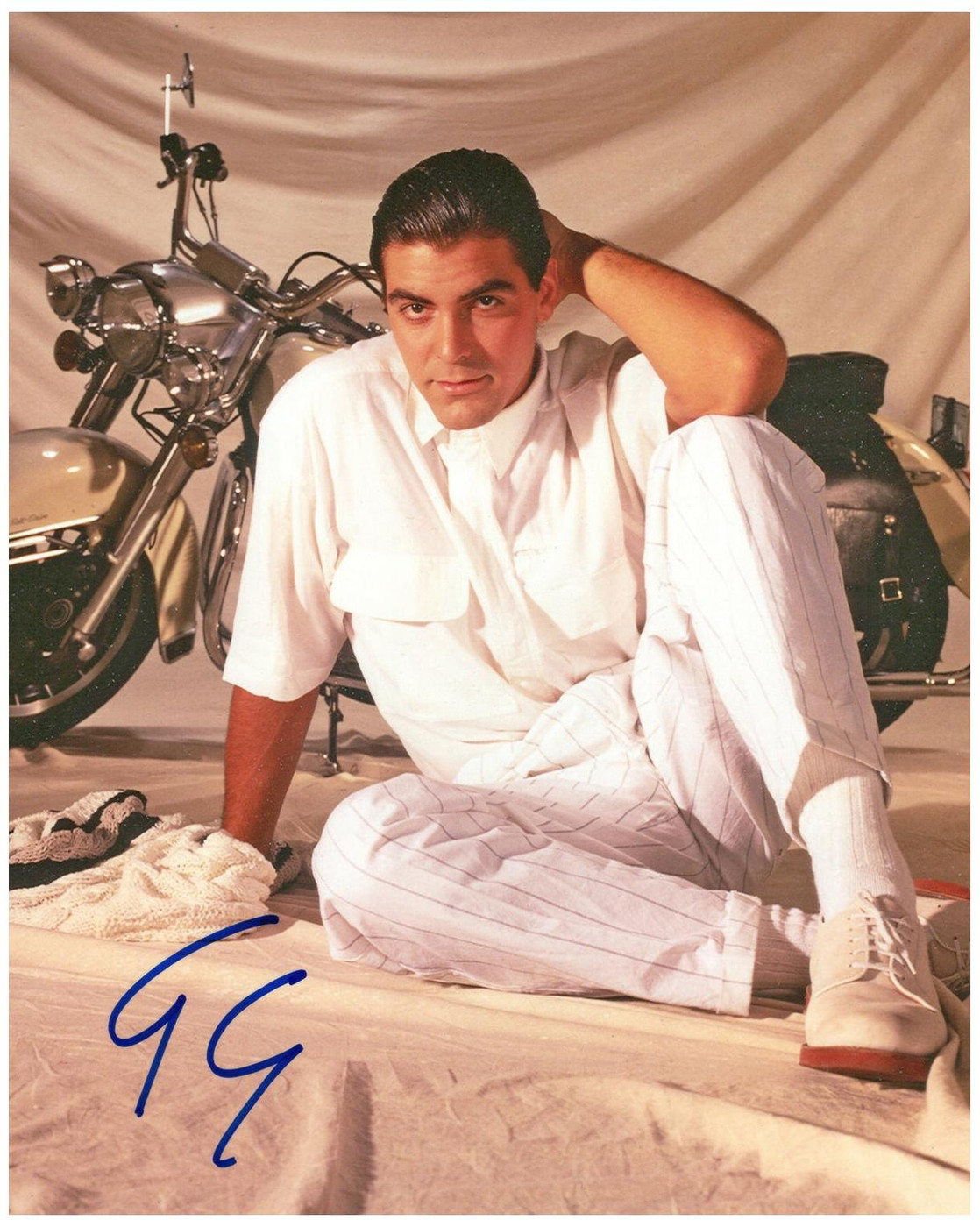 George Clooney Signed Autographed 8x10 Photo Up In The Air