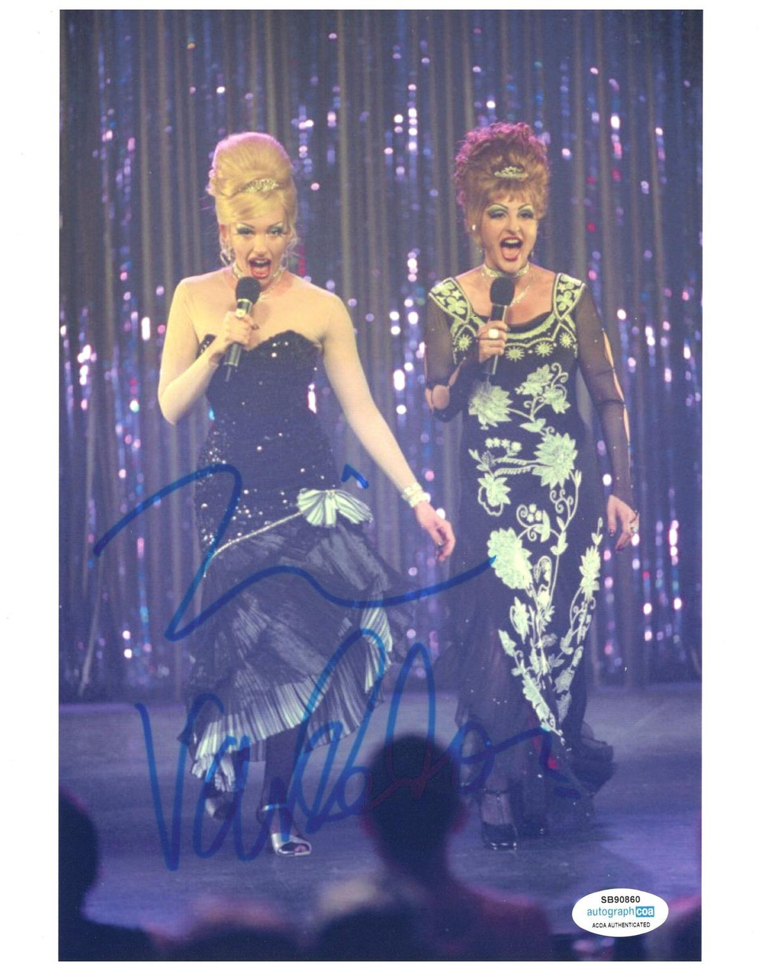 Nia Vardalos Signed Autographed 8x10 My Big Fat Greek Wedding Photo