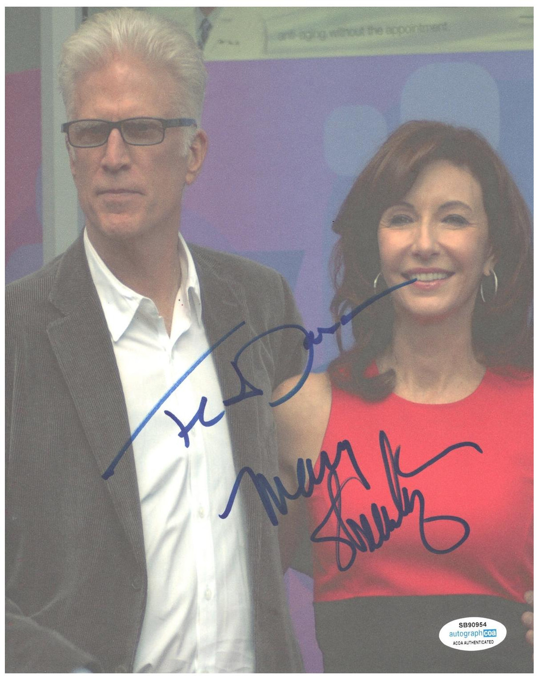 Ted Danson & Mary Steenburgen Signed Autographed 8x10 Gulliver's Travel Cardstock Photo