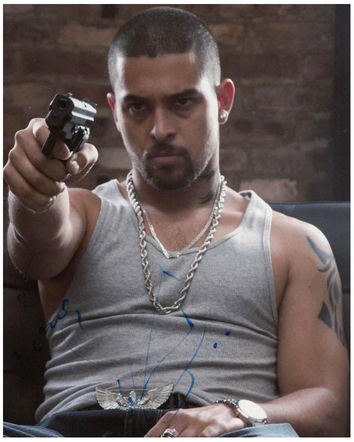 Wilmer Valderrama Sexy Muscle Gun Signed Autographed 8x10 Photo RD