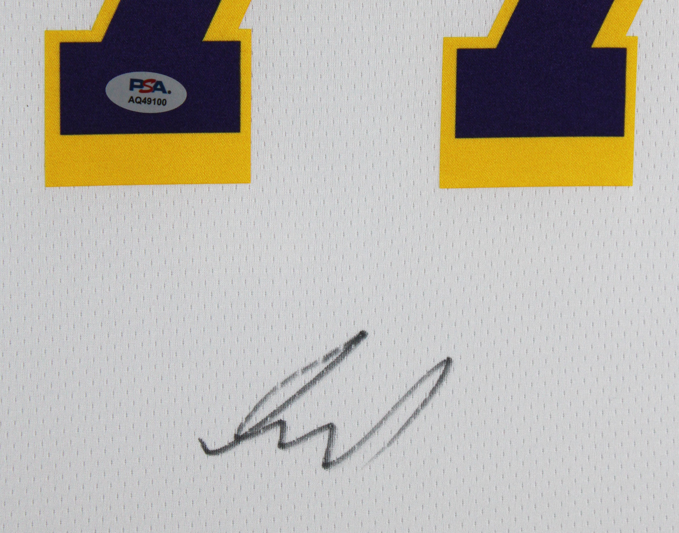 Lakers Luka Doncic Signed White Nike Swingman Framed Jersey PSA