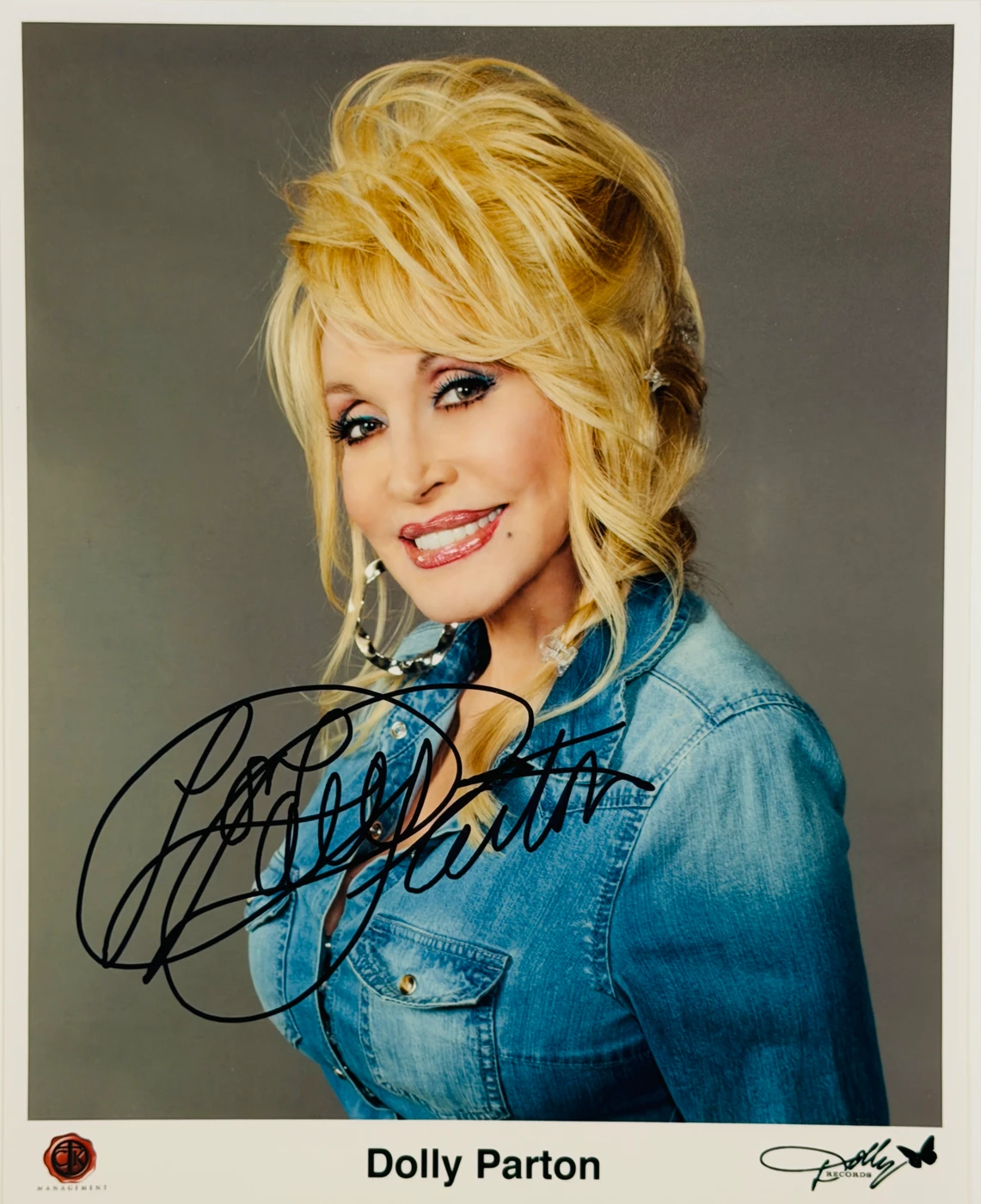 Dolly Parton Signed 8x10 Promo Photo JSA