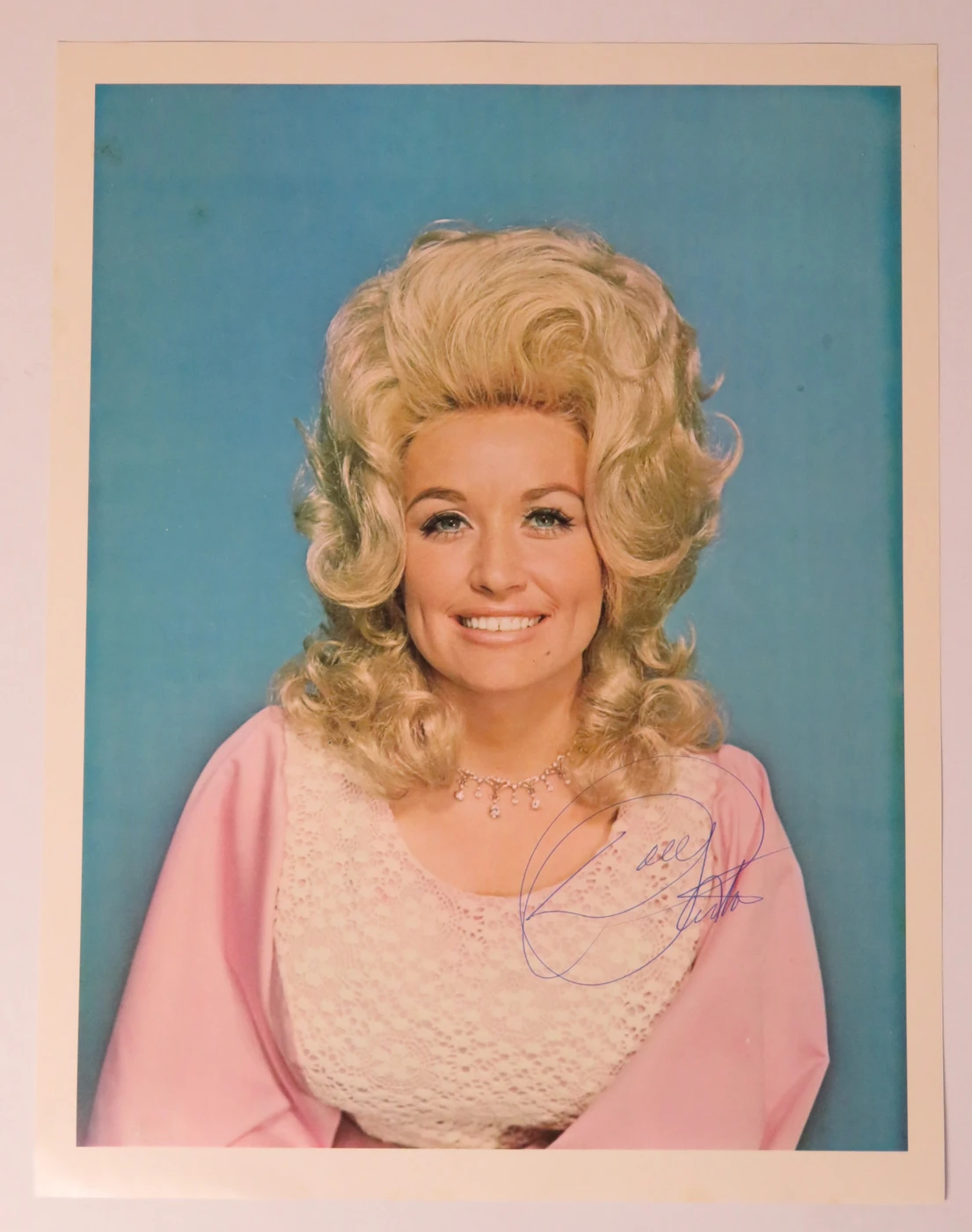 Dolly Parton Color 11x14 Photo JSA